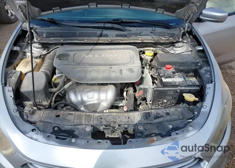 2015 Dodge Dart Sxt z USA, uszkodzony, nr VIN 1C3CDFBB6FD308718